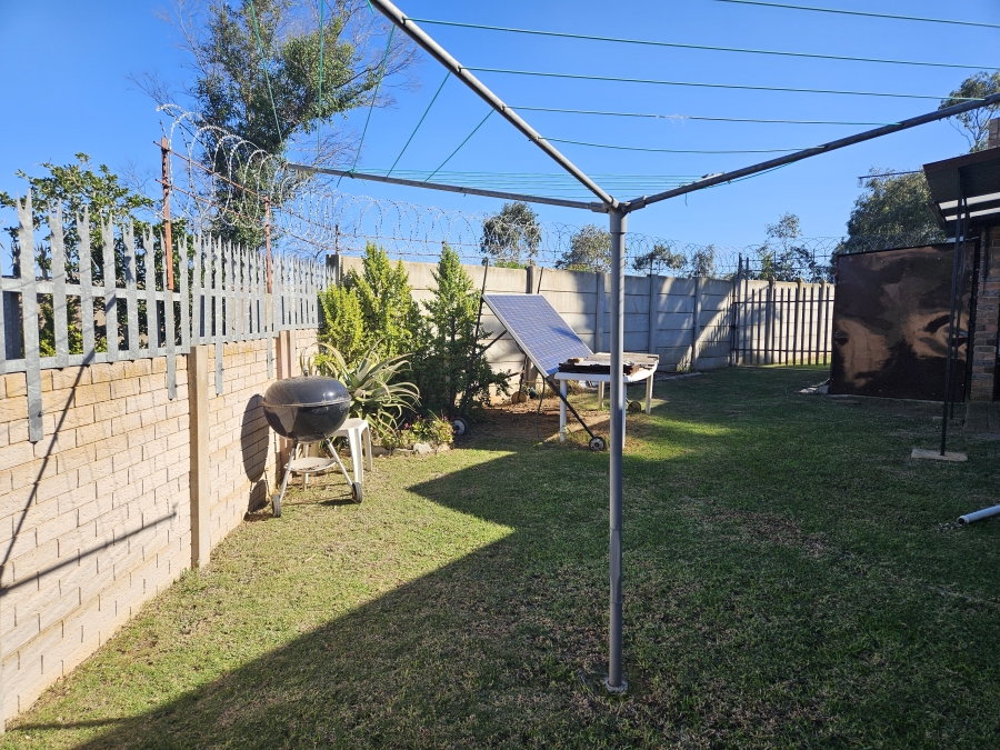 3 Bedroom Property for Sale in Noorsekloof Eastern Cape
